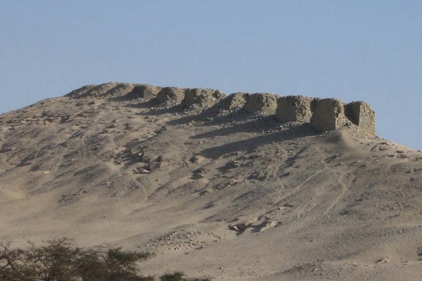 Chankillo solar observatory huacas (shrine)